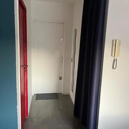 T2 - Parking Apartment *